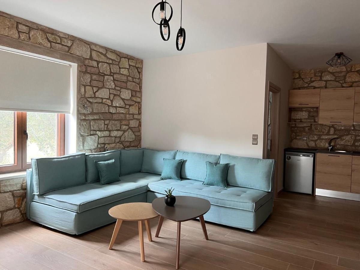 Michelangelo Suites And Apartments Valanidorachi Dış mekan fotoğraf