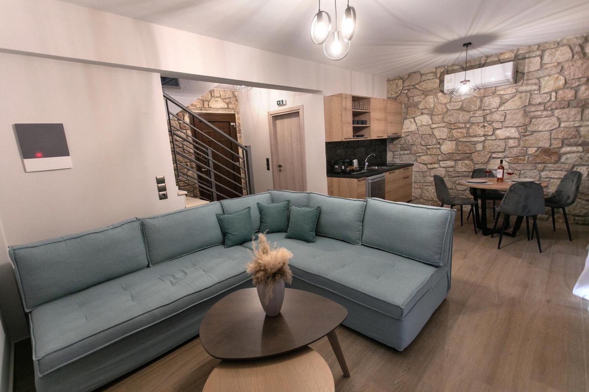 Michelangelo Suites And Apartments Valanidorachi Dış mekan fotoğraf
