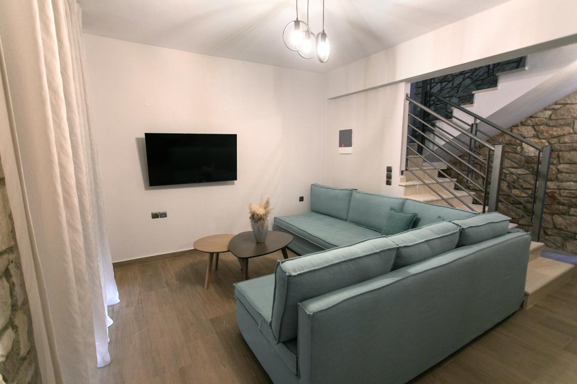 Michelangelo Suites And Apartments Valanidorachi Dış mekan fotoğraf