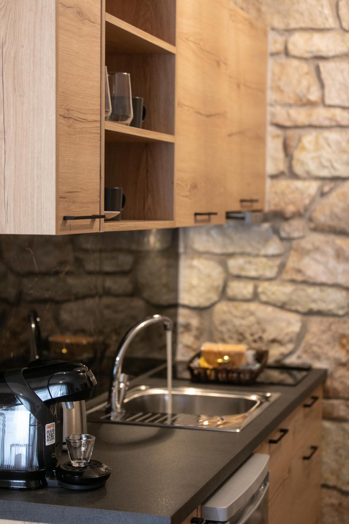 Michelangelo Suites And Apartments Valanidorachi Dış mekan fotoğraf